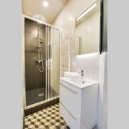 Apartment L'ideal De Poincare